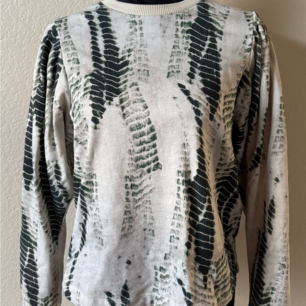 Ted Baker cream and green long sleeve top Size 2